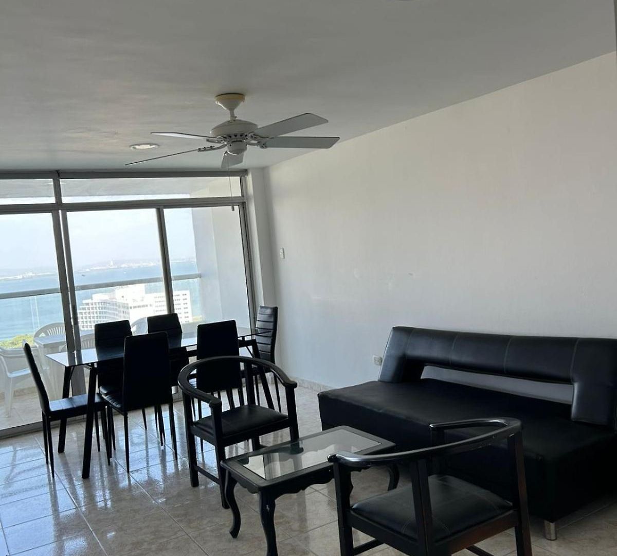 Elegant And Comfortable Ocean View Apartamento